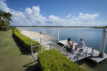 Noosa Quays - Mackay Tourism 12