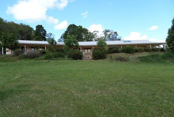 Coverdales B & B At Eumundi - Mackay Tourism 12