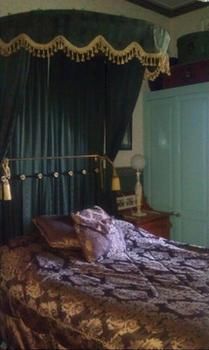 Sirens Bed & Breakfast - Mackay Tourism 1