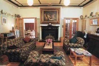Sirens Bed & Breakfast - Mackay Tourism 8