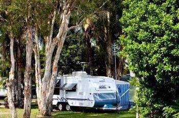 Maroochy River Cabin Village & Caravan Park - Mackay Tourism 0