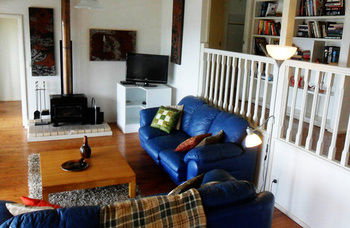 Treetops Accommodation Montville - Mackay Tourism 39