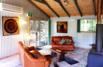 Treetops Accommodation Montville - Mackay Tourism 41