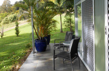 Treetops Accommodation Montville - Mackay Tourism 58