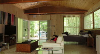 Treetops Accommodation Montville - Mackay Tourism 72