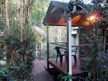 Treetops Accommodation Montville - Mackay Tourism 88