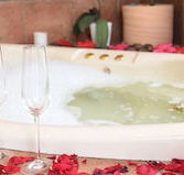 Lakeside Cottage - Mackay Tourism