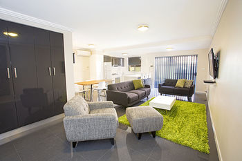 Astina Serviced Apartments - Parkside - Mackay Tourism 6