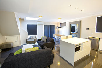 Astina Serviced Apartments - Parkside - Mackay Tourism 7