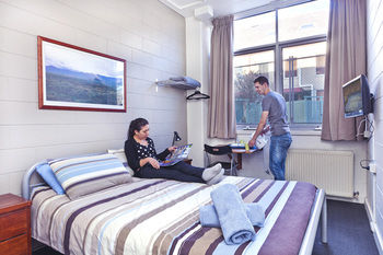 Melbourne Metro YHA - Hostel - Mackay Tourism 8