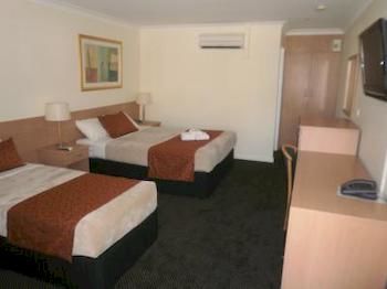 Voyager Motel - Mackay Tourism 1