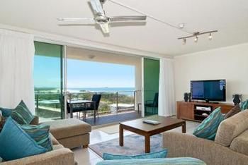 Chateau Royale - Mackay Tourism 12