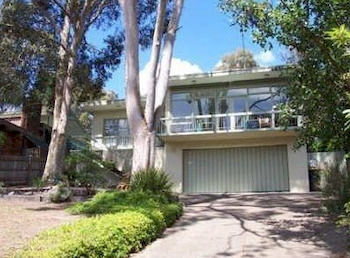 Eltham Retreat - Mackay Tourism 1