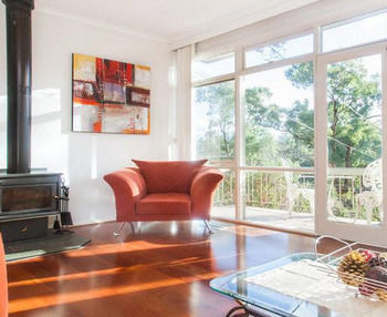 Eltham Retreat - Mackay Tourism 10