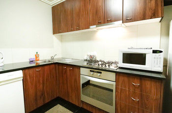 Amazing City Apartment - Mackay Tourism 24
