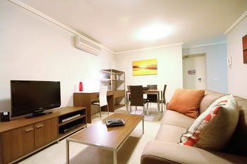 Amazing City Apartment - Mackay Tourism 30