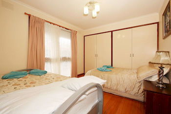  Mackay Tourism