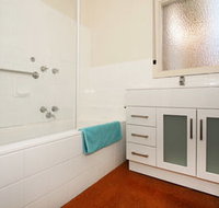 Lisson Holiday Rental - Mackay Tourism