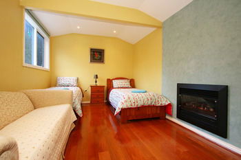 Roseland Holiday House - Mackay Tourism 6