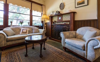 Strathvea Guest House - Mackay Tourism 4