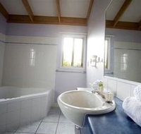 Budgewoi Holiday Park - Mackay Tourism