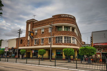 Grand Hotel Rockdale - Mackay Tourism 0