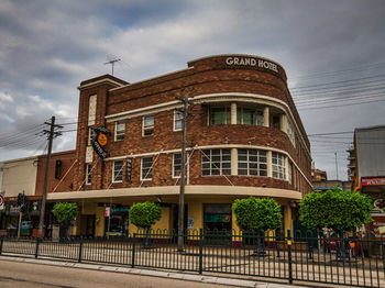 Grand Hotel Rockdale - Mackay Tourism 17