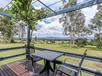 Vineyard Hill - Mackay Tourism 6