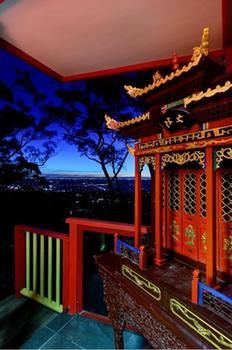 Mt Dandenong Imperial Retreat - Mackay Tourism 4