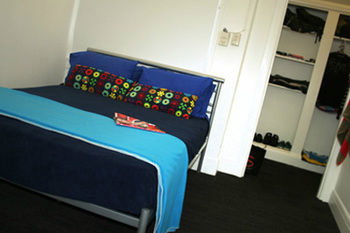 Zing Backpackers - Mackay Tourism 7