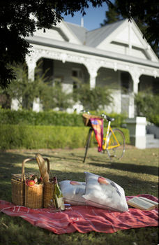 The Villa - Country House Retreat - Mackay Tourism 15