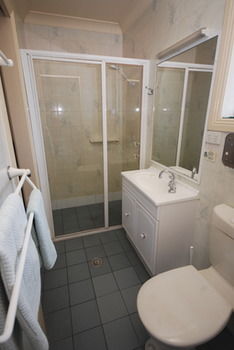 Motabelle Holiday Units - Mackay Tourism 21