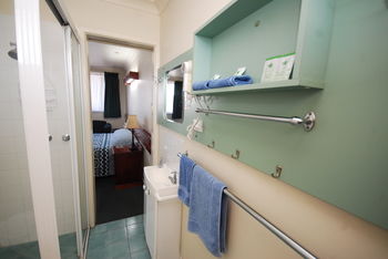 Motabelle Holiday Units - Mackay Tourism 23
