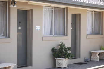 Motabelle Holiday Units - Mackay Tourism 34