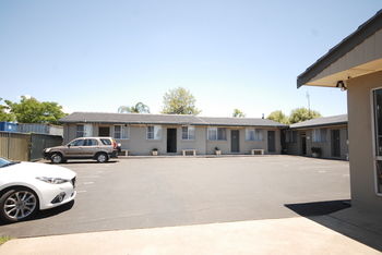 Motabelle Holiday Units - Mackay Tourism 43