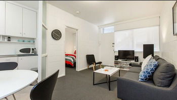 Apartment2c - Lennox 10 - Mackay Tourism 1