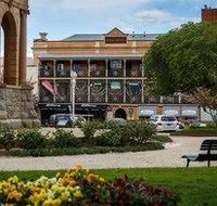 Bathurst Royal Apartments - Mackay Tourism