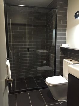 Bayside Towers Serviced Apartments - Mackay Tourism 1