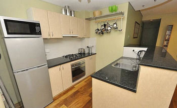 Glebe Furnished Apartments - Mackay Tourism 8