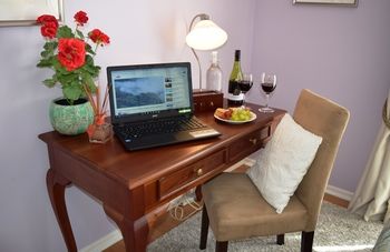 Cutmore Cottages - Bagala Bungalow - Mackay Tourism 1