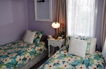 Cutmore Cottages - Bagala Bungalow - Mackay Tourism 24