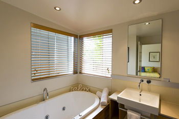 Noosa Residences - Mackay Tourism 0