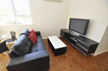 Neutral Bay 9 Bent Furnished Apartment - Mackay Tourism 7