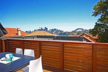 The Penthouse At Cremorne Point Manor - Mackay Tourism 1