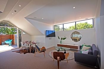 The Penthouse At Cremorne Point Manor - Mackay Tourism 13