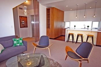 The Penthouse At Cremorne Point Manor - Mackay Tourism 15