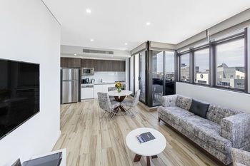 Meriton Serviced Apartments Church Street - Mackay Tourism 8