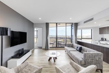 Meriton Serviced Apartments Church Street - Mackay Tourism 13