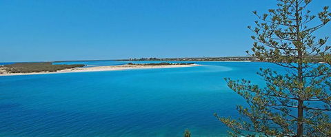 Cerulean Apartments - Mackay Tourism 4