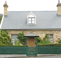 Crescentfield Cottage - Mackay Tourism